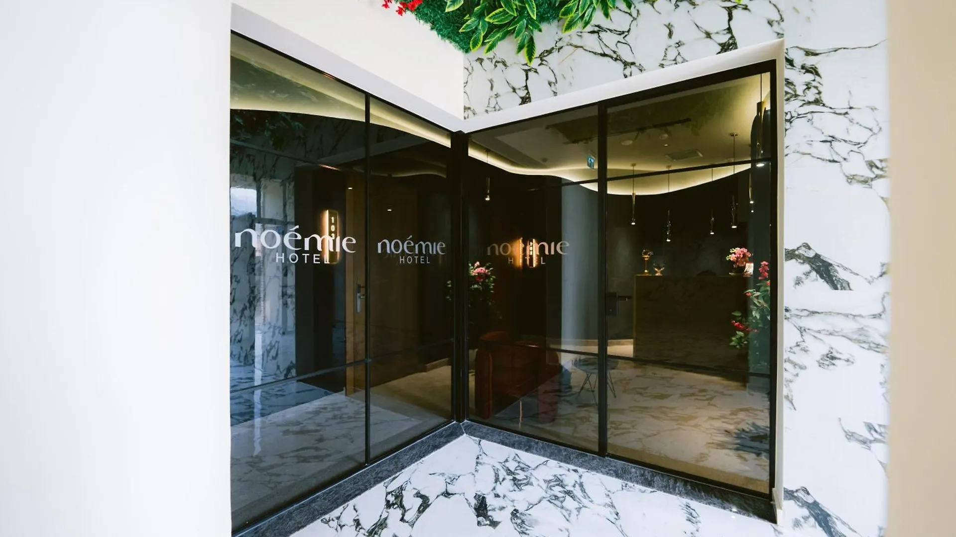 Noemie Hotel Himare